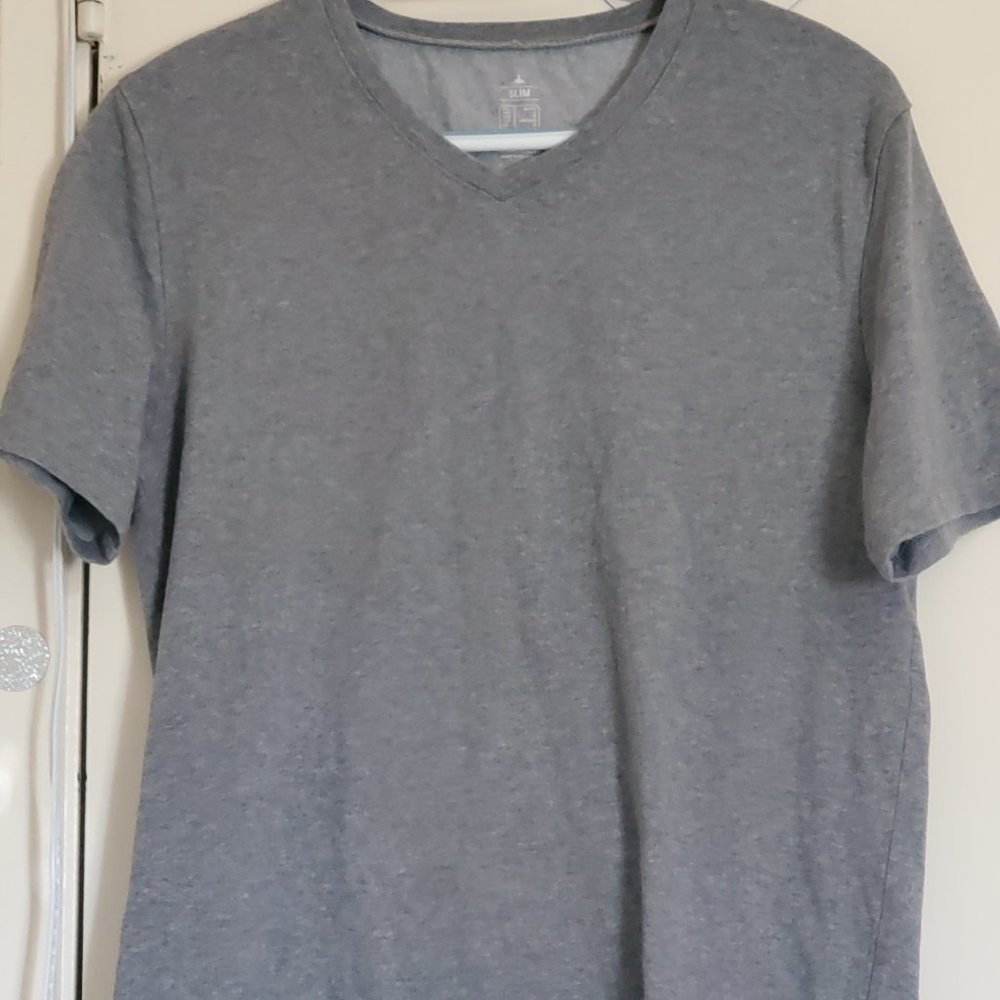 DECATHALON V-NECK T-SHIRT